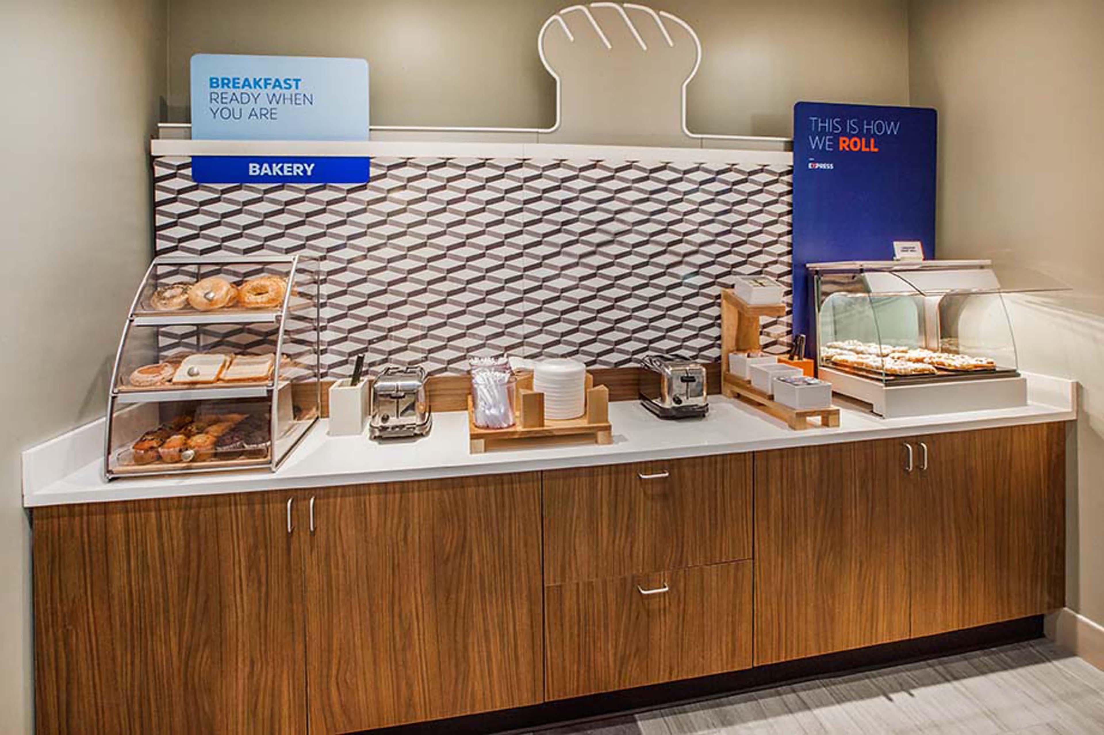 Holiday Inn Express & Suites Russellville By Ihg Luaran gambar